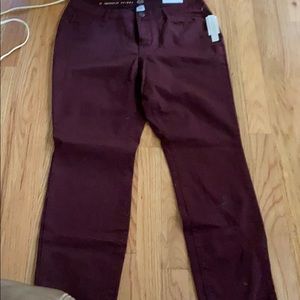 Dress barn maroon jeans